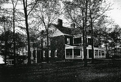 'Manyoaks', home of G.W. Pack